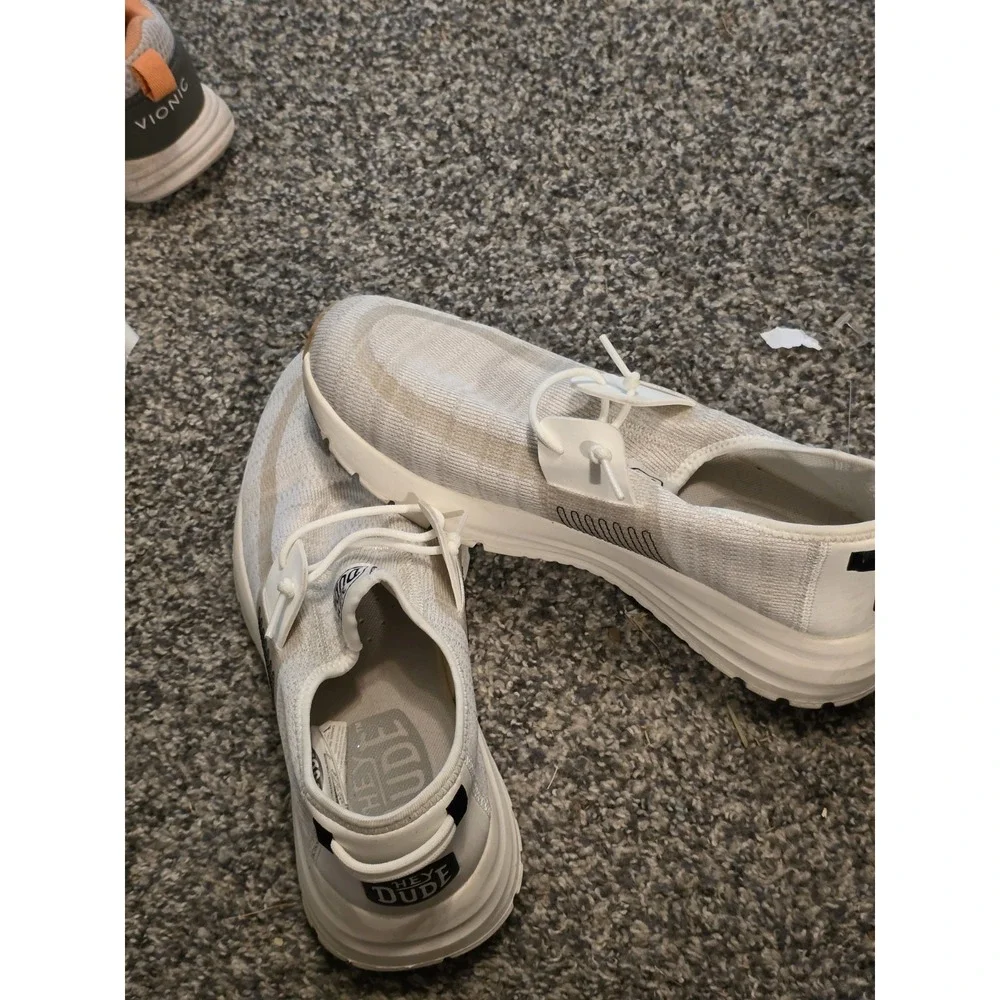 Hey Dude Mens 8 Slip- Ons